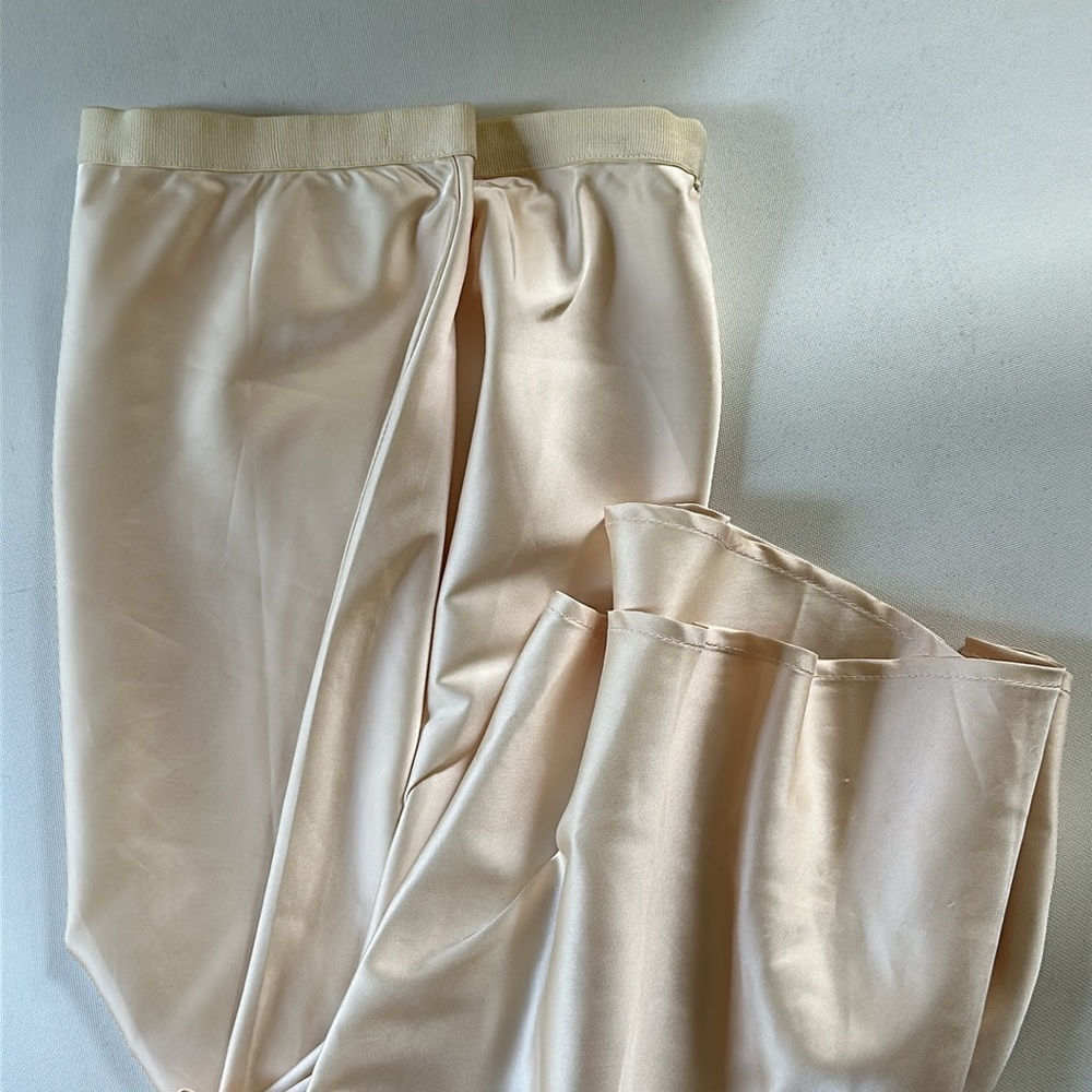 Keen the Label Elastic Skirt Butter Color Small